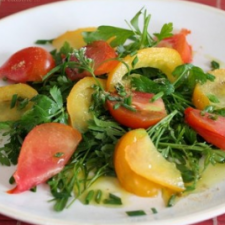 Tomato salad with herbs and ginger