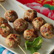 Nem nuong: Vietnamese Pork Meatballs with Mint