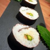 crab and lemon maki