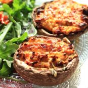 Mushrooms stuffed with yellow squash, chorizo ​​and cream cheese