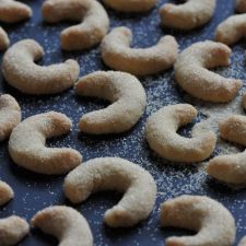 Vanillekipferl - Austrian Biscuits