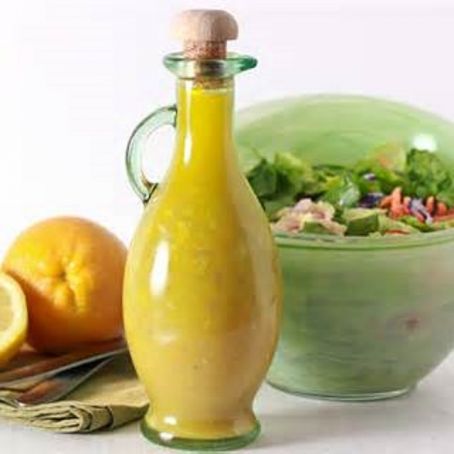 Easy 5 Ingredient Salad Dressing