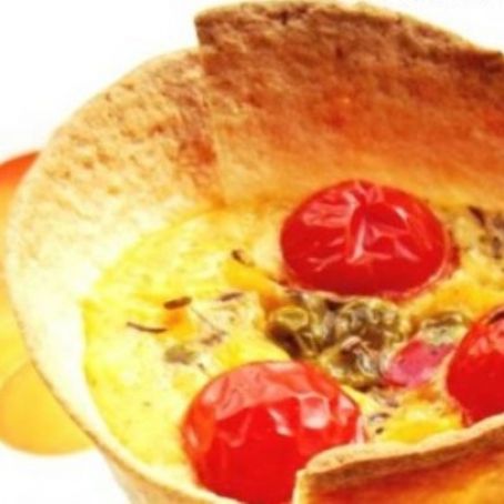 SUFLEU DE LEGUME MEXICANE IN PAHARE DE TORTILLA