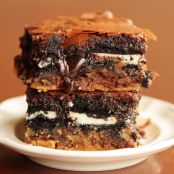 Ultimate Chocolate Chip Cookie n’ Oreo Fudge Brownie Bar