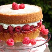 Raspberry Sponge Cake