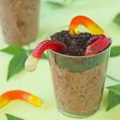 Dirt Pudding Cups With Gummy Worms