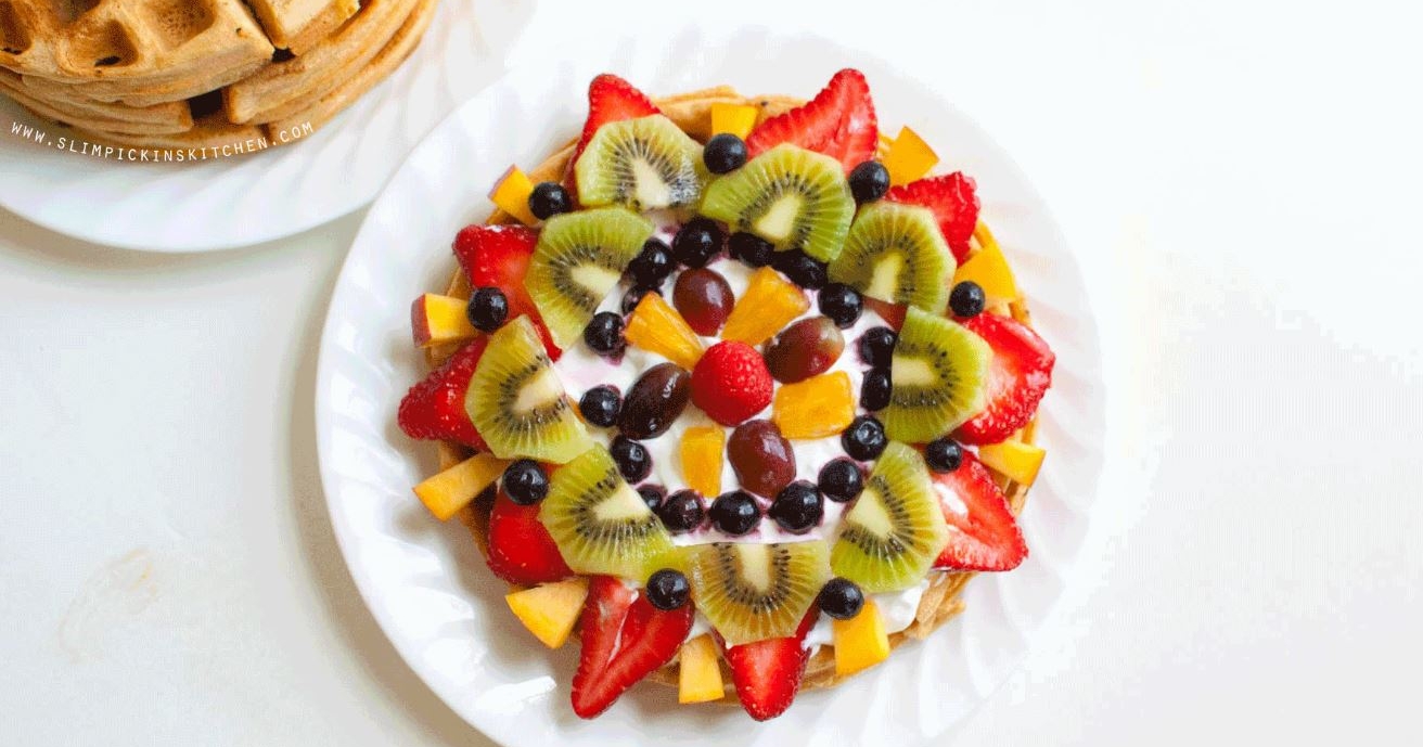 16 Creative Ways To Serve Fruit Salad