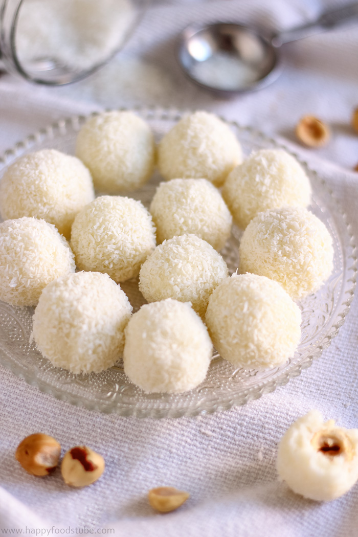 3-Ingredient Coconut Balls Recipe - (4.2/5)