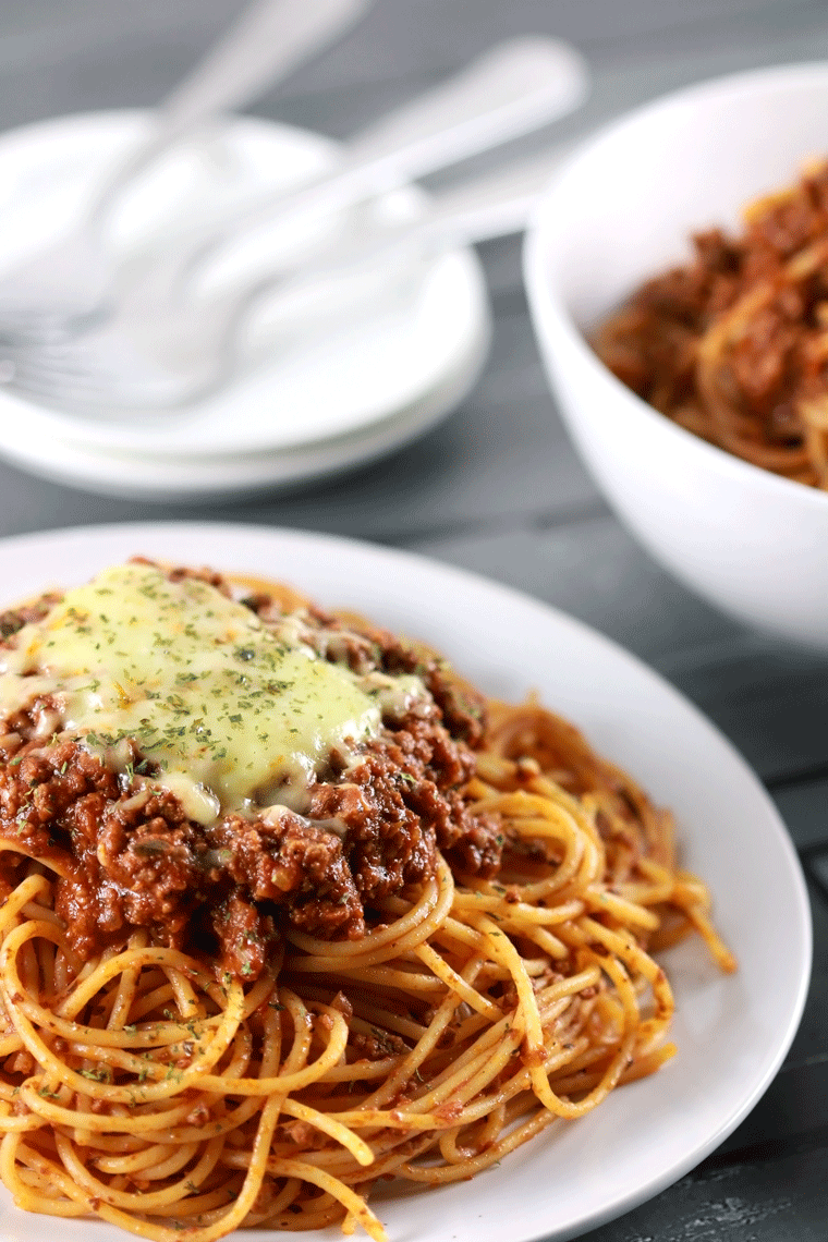 Quick & easy spaghetti bolognese